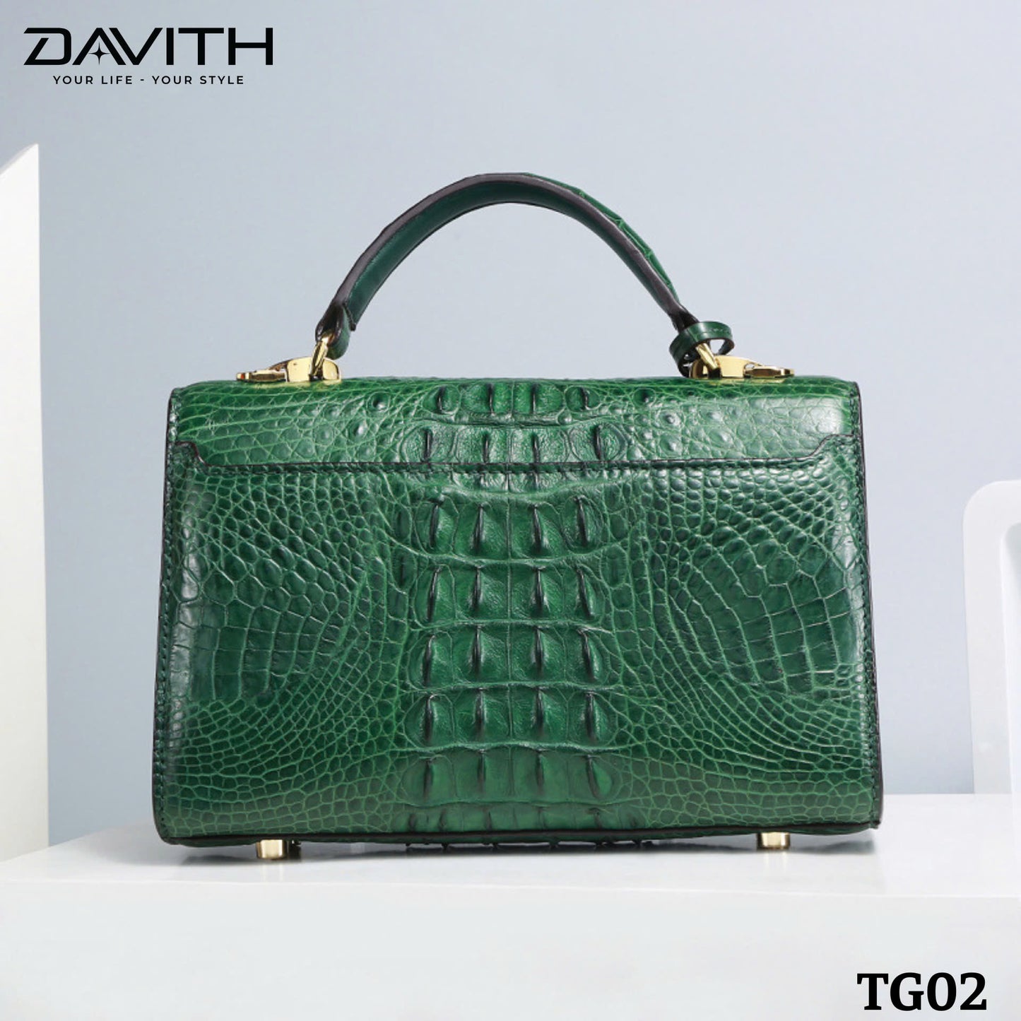 High-end women's crocodile hump leather handbag in albino white - TG02