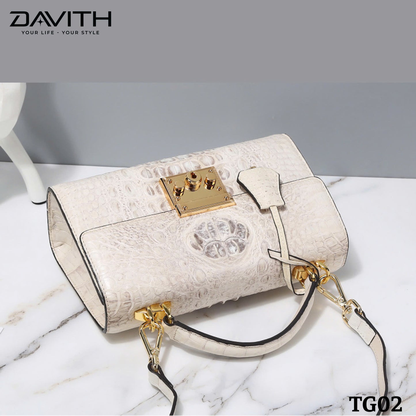 High-end women's crocodile hump leather handbag in albino white - TG02