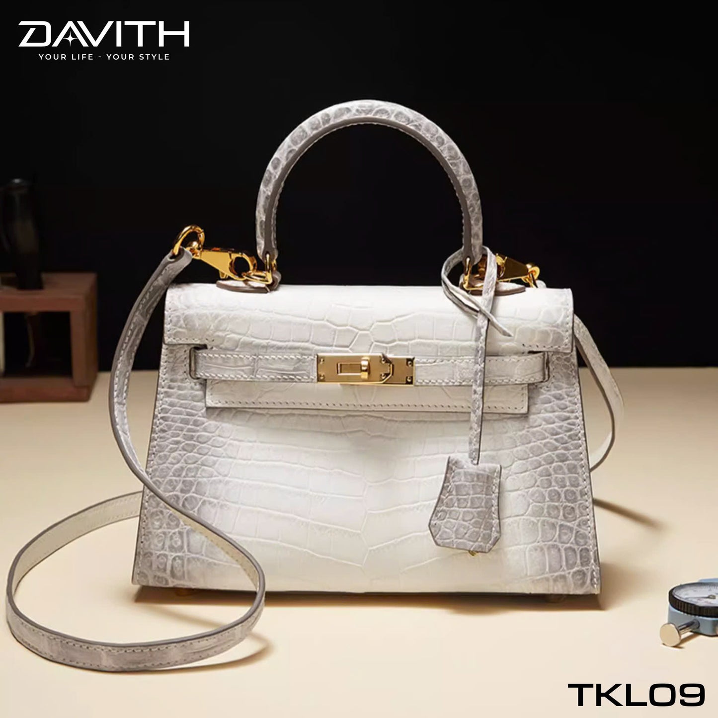 High-end women's crocodile belly leather handbag in albino white - TKL09
