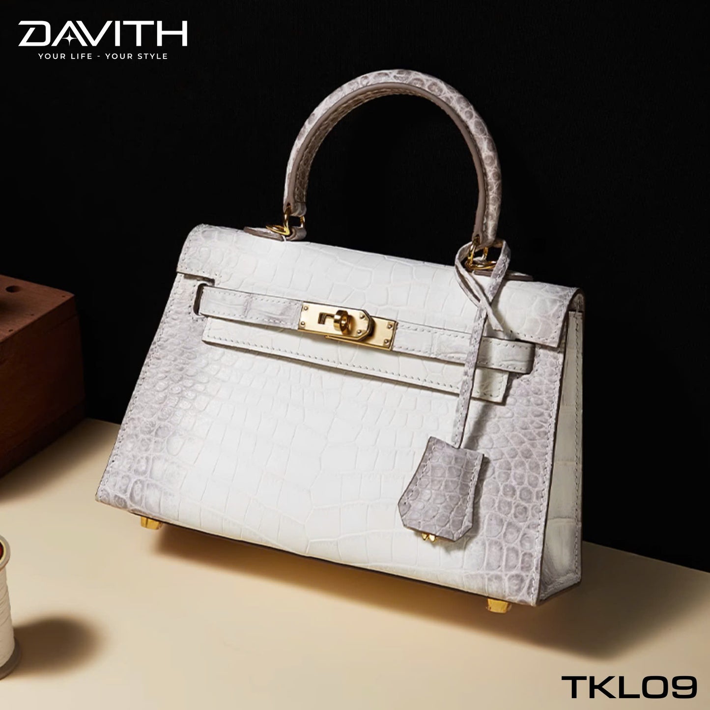 High-end women's crocodile belly leather handbag in albino white - TKL09